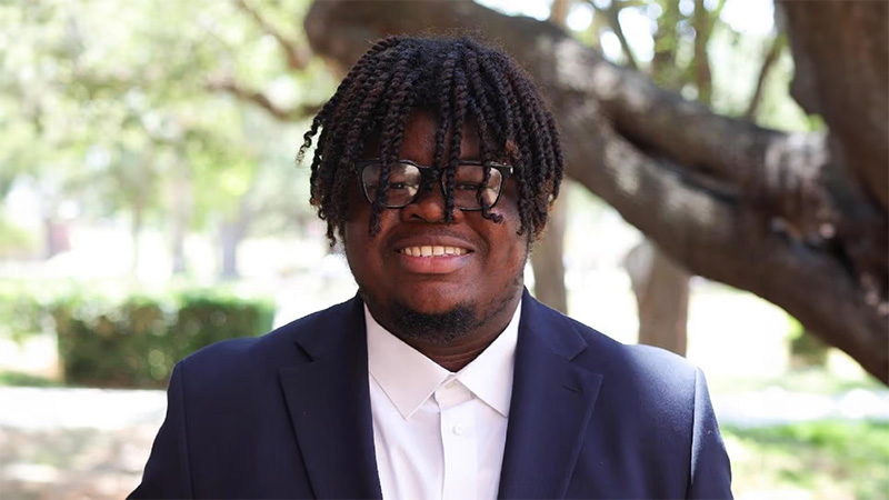 Trevion Ivory picture