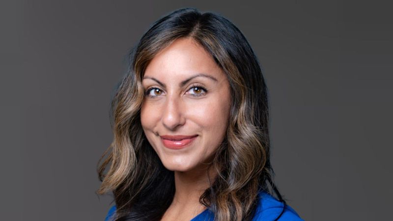 Nina Goworek Headshot