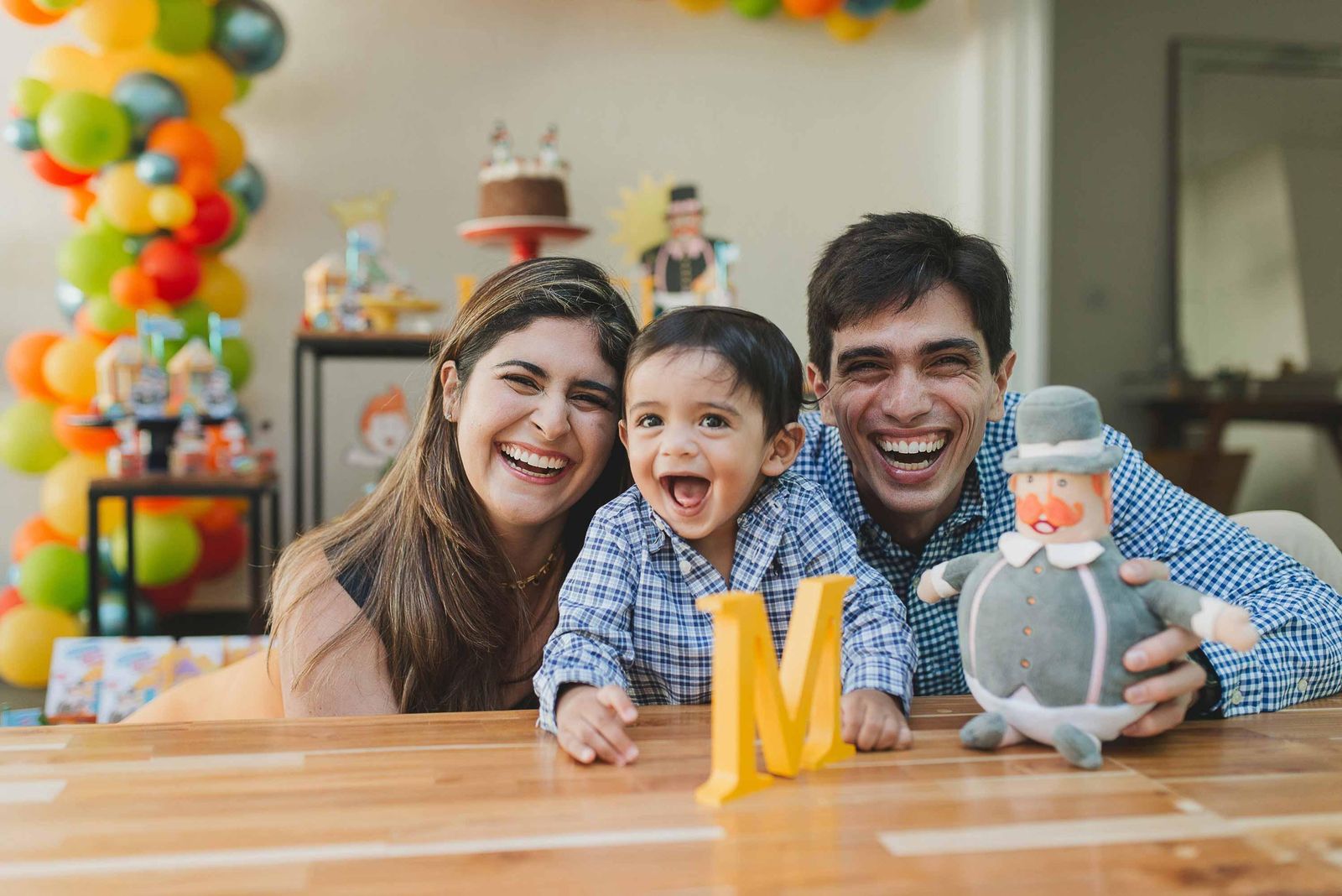 Eduardo Terciotti, Strategic Planning Manager in Brazil, with son, Miguel, and wife Paula Reis, Quality System’s Specialist